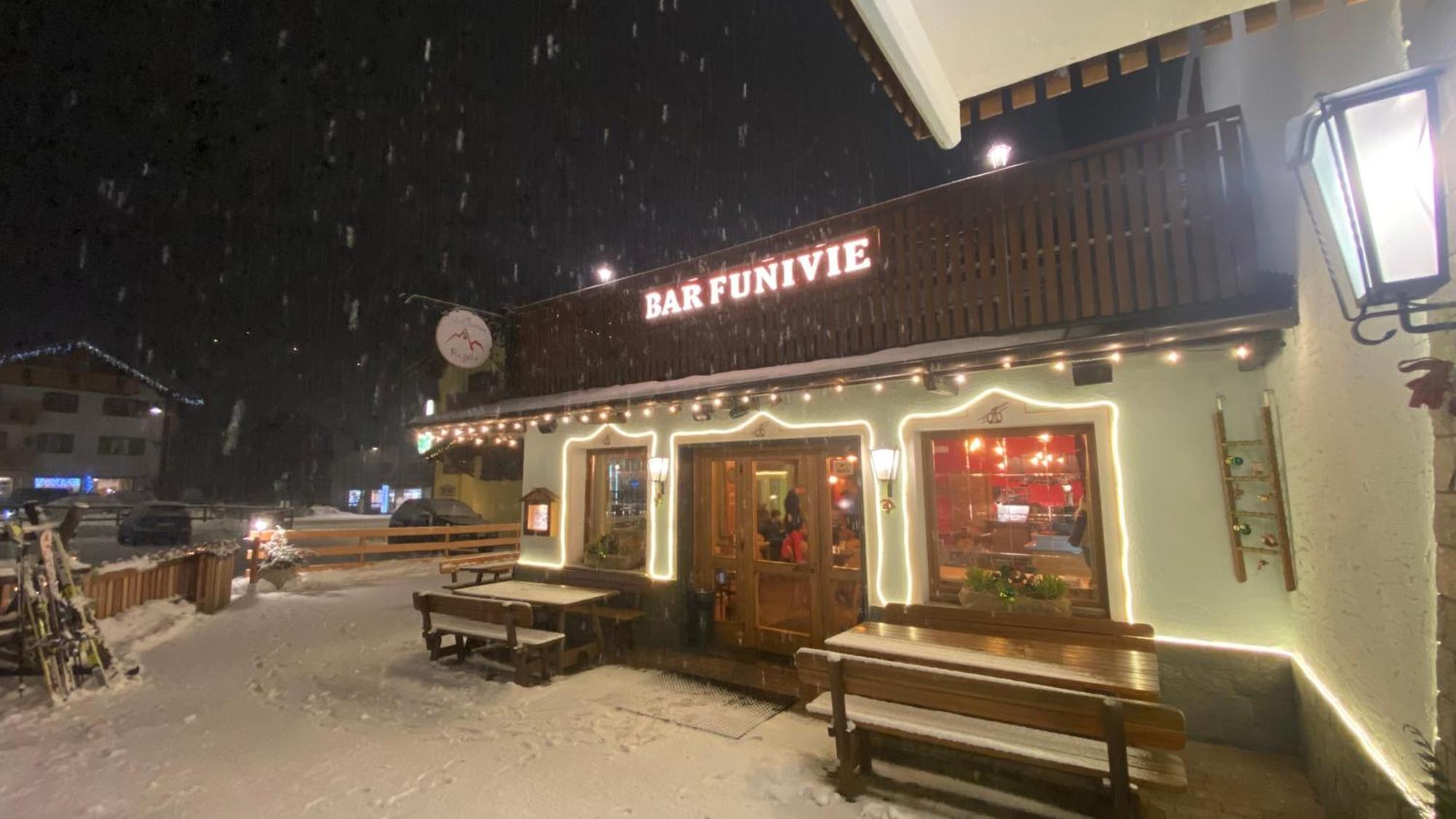 Casteluce Hotel Funivie Pinzolo Exteriér fotografie