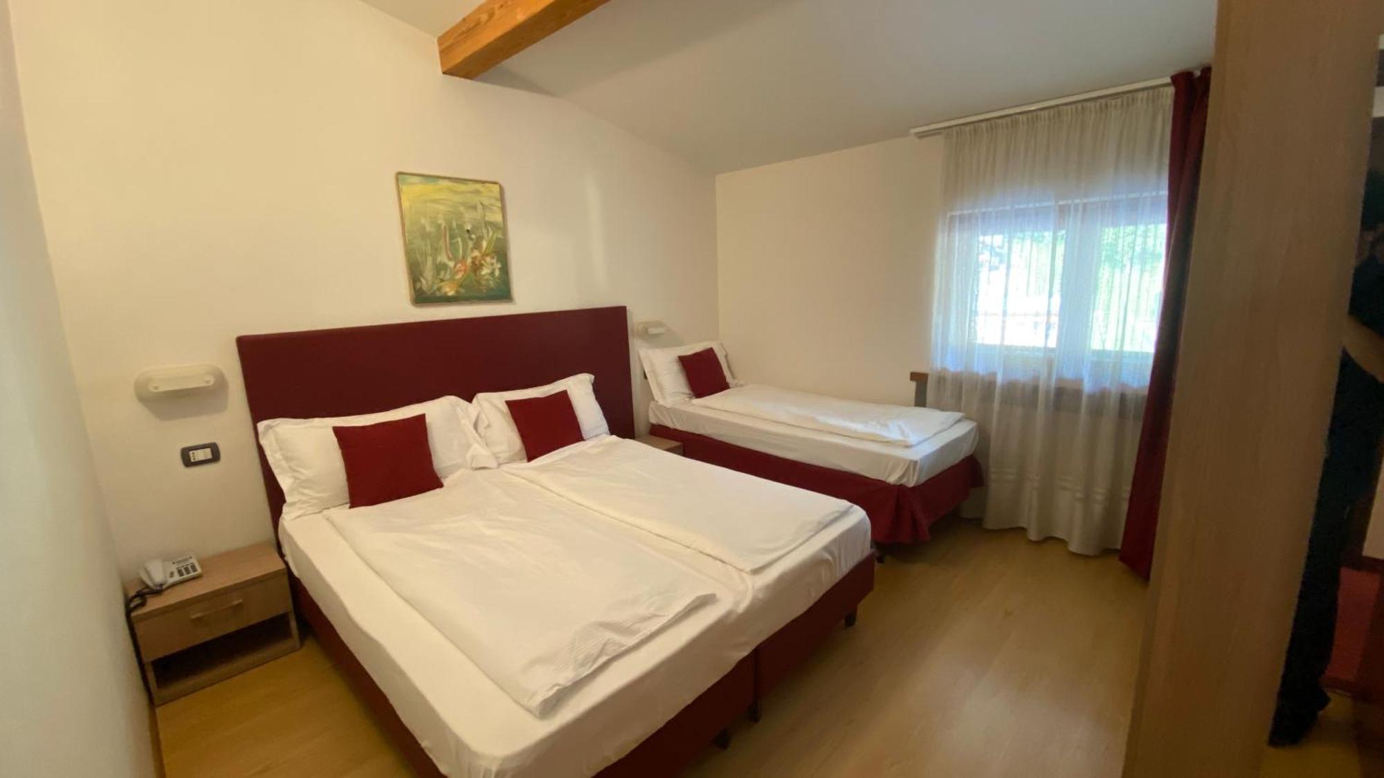 Casteluce Hotel Funivie Pinzolo Exteriér fotografie